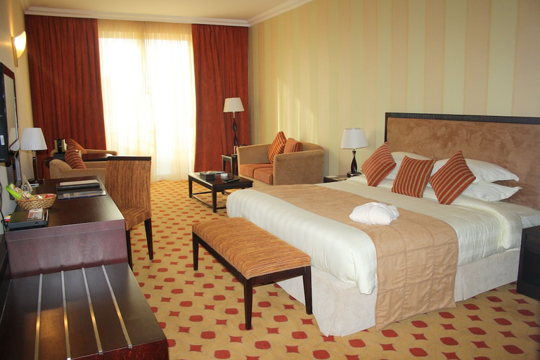 Bedroom 2, Grand Continental Hotel, Abu Dhabi City