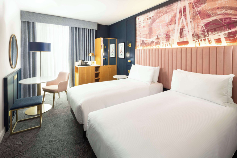 Bedroom 2, DoubleTree by Hilton Hotel Leeds City Centre, Leeds