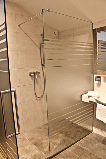 Bathroom 3, Hotel Druschhof, Liezen