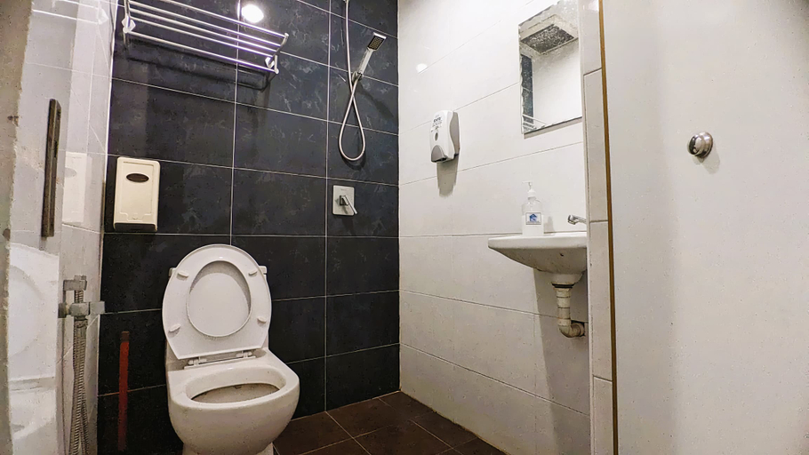 Bathroom 5, RG Hotel, Batu Pahat