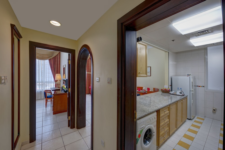 Bathroom 5, Al Nakheel Hotel Apartments Abu Dhabi, Abu Dhabi City