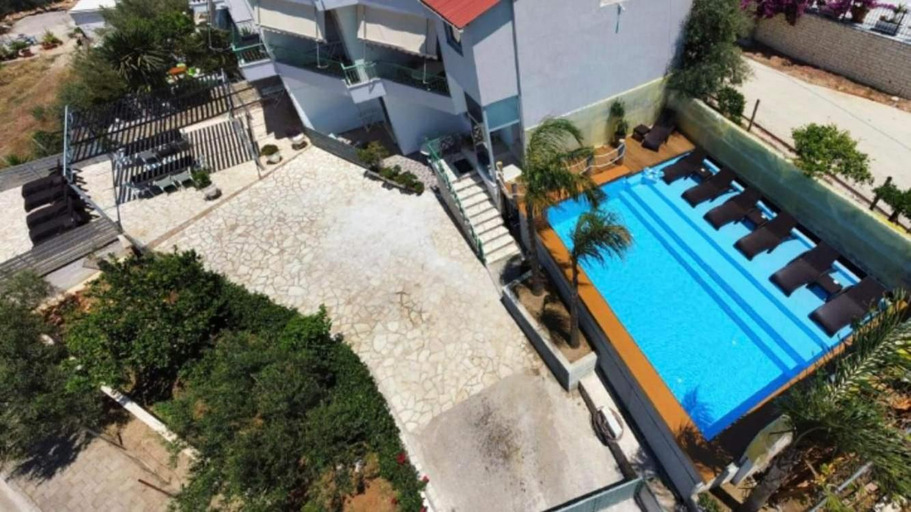 Others 5, Villa Nefeli Ksamil, Sarandës