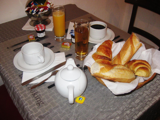 Food & Drinks 4, Hotel du Pont Neuf, Paris