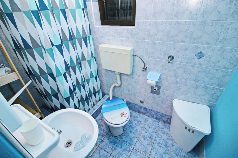 Bathroom 3, Apartments Sunset, Blato