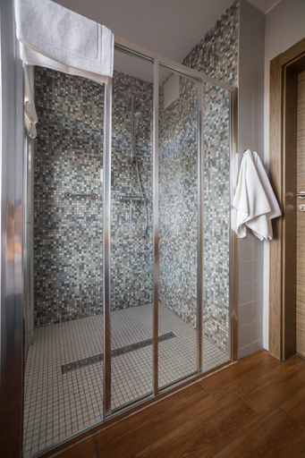 Bathroom 4, Hotel Morski Gdynia, Gdynia