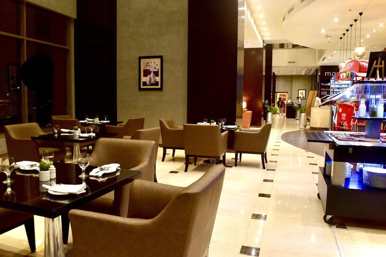 Food & Drinks 5, Millennium Central Hotel Doha, Doha
