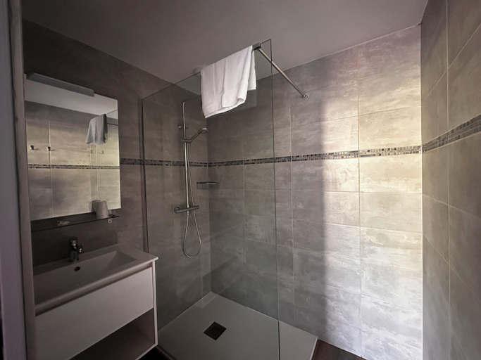 Bathroom 4, Hotel à Rena d'Oru, Corse-du-Sud