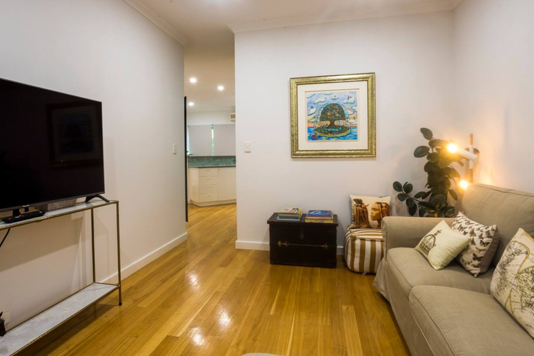 Others 4, Lovely Shenton Park Townhouse, Perth