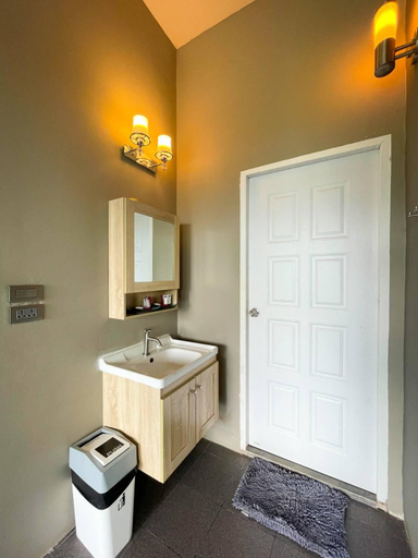 Bathroom 5