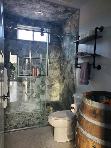 Bathroom, Hill Country Guest Houses, Blanco