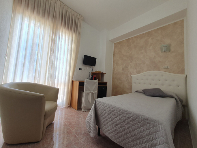 Bedroom 3, Hotel Supersonik, Cosenza