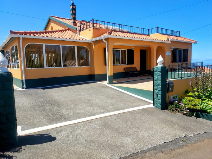 Others 3, Casa Vida Alegre, Calheta