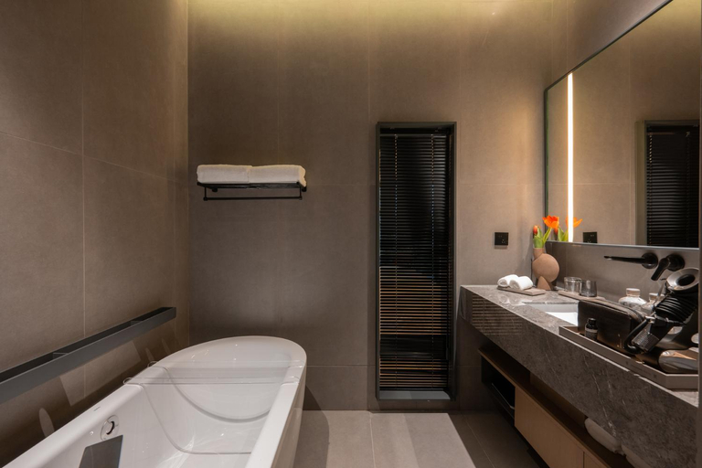 Bathroom 5, Jiangnan House Guanqianjie, Suzhou