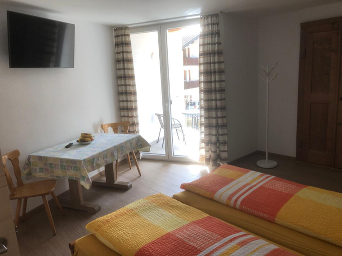 Others 5, B&B Alpina, Bernina