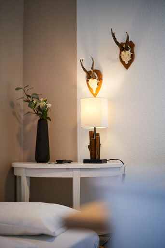 Bedroom 2, Landgasthof Hirsch, Baden-Baden