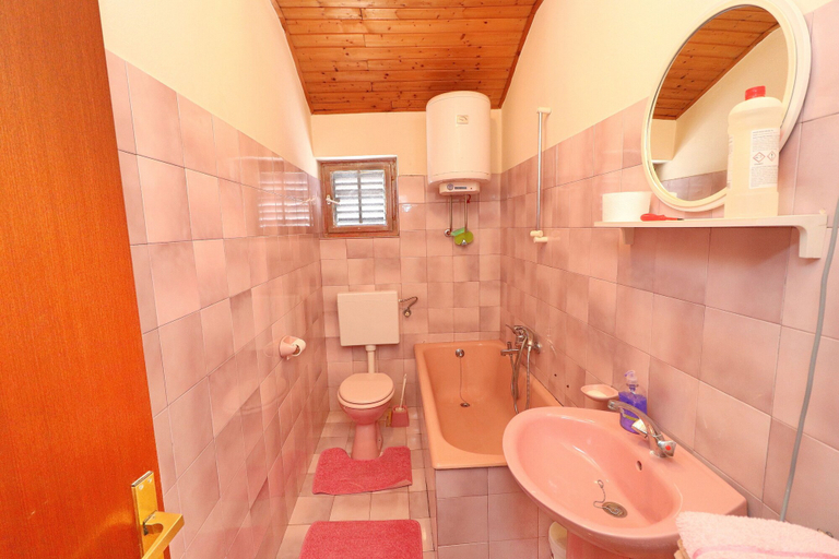 Bathroom, Apartments Peselj, Brna, Smokvica