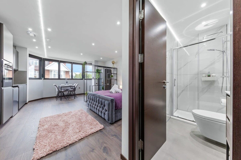 Others 5, Luxury Flat Near Leicester Square Central London, London