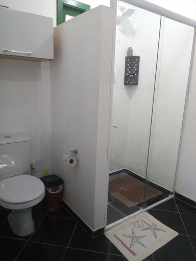 Bathroom 2, Kitnet da Elo, Tramandaí