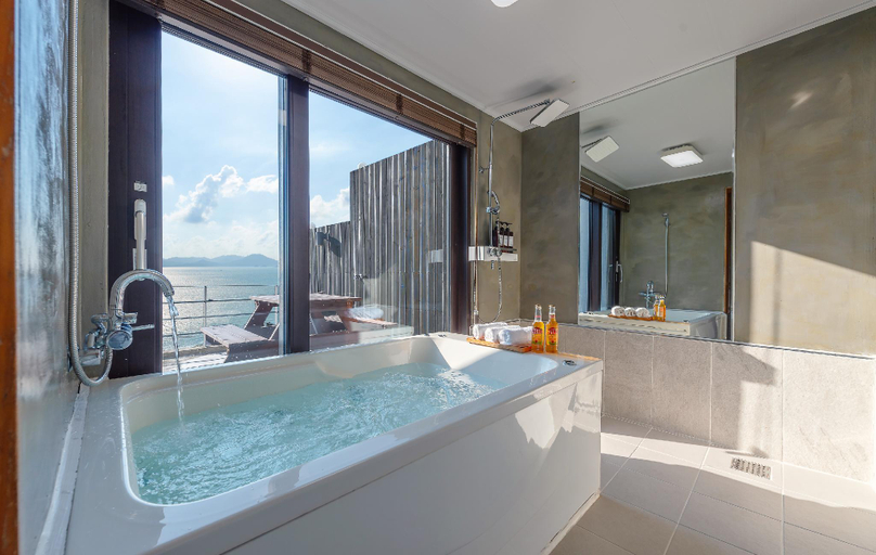 Bathroom 3, Whales Dream Pension, Namhae