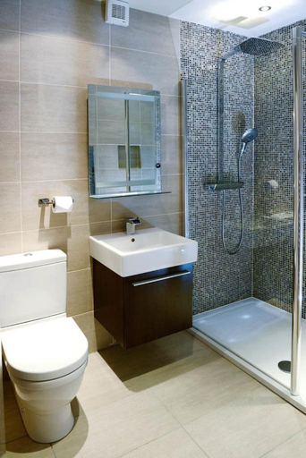 Bathroom 3, Stags Head Hotel, Cumbria