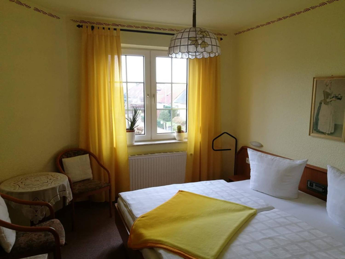 Bedroom 2, Pension Schulze, Wittenberg