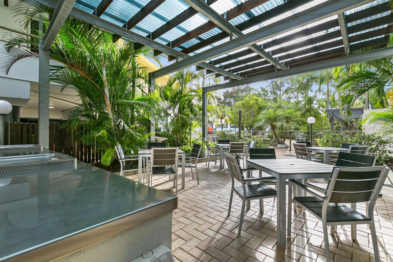 Food & Drinks 4, Noosa Sun Lagoon Resort, Noosa - Noosa-Noosaville