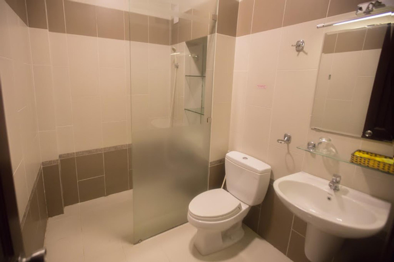 Bathroom 3