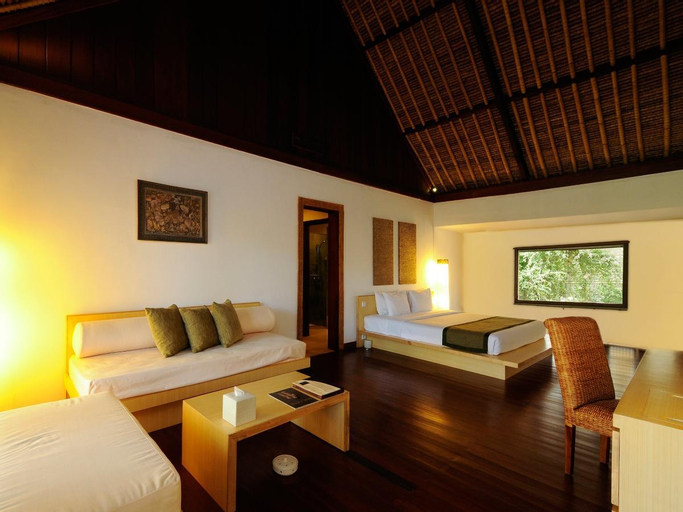Bedroom 13
