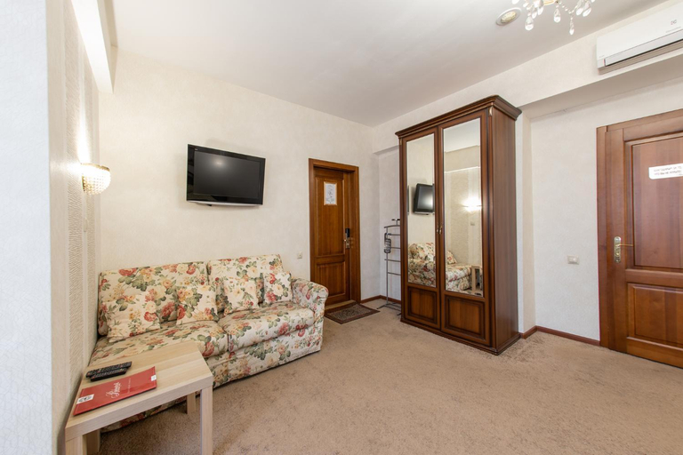 Others 5, Hotel Victoria, Irkutskiy rayon