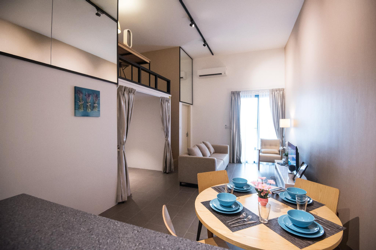 Dining Room 14