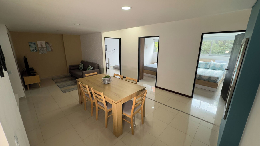 Others 4, Exclusivo Apartamento en el Poblado by Hoost 705, Medellín