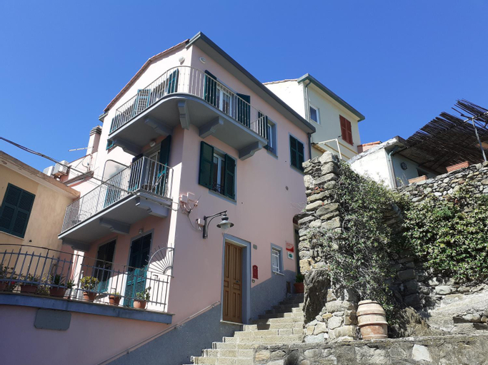 Alla Porta Rossa, La Spezia