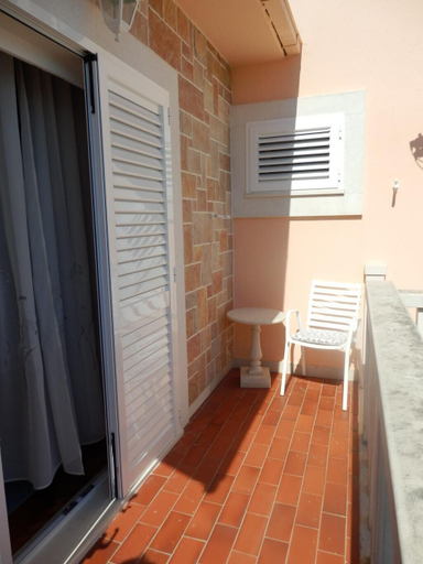 Others 4, Apartment Vesna &ivica, Supetar