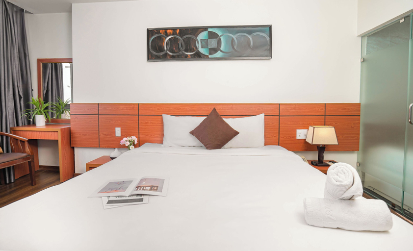 Bedroom 13