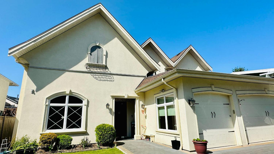 Others 3, Quiet Room in Richmond, Greater Vancouver