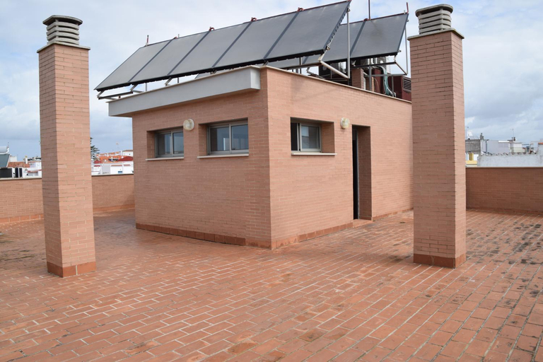 Exterior & Views 1, Hostal Manuela, Huelva