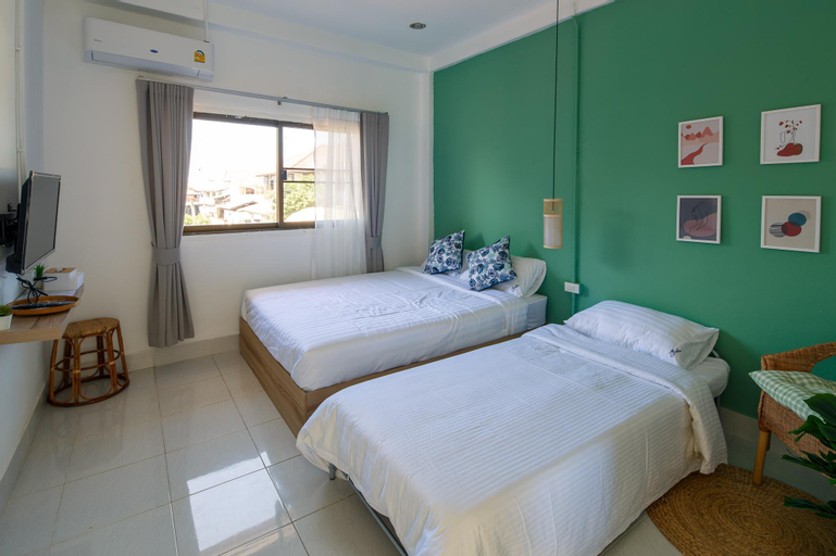 Bedroom 5