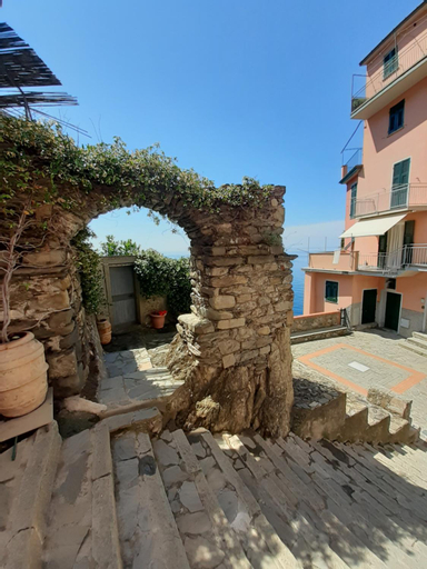 Alla Porta Rossa, La Spezia