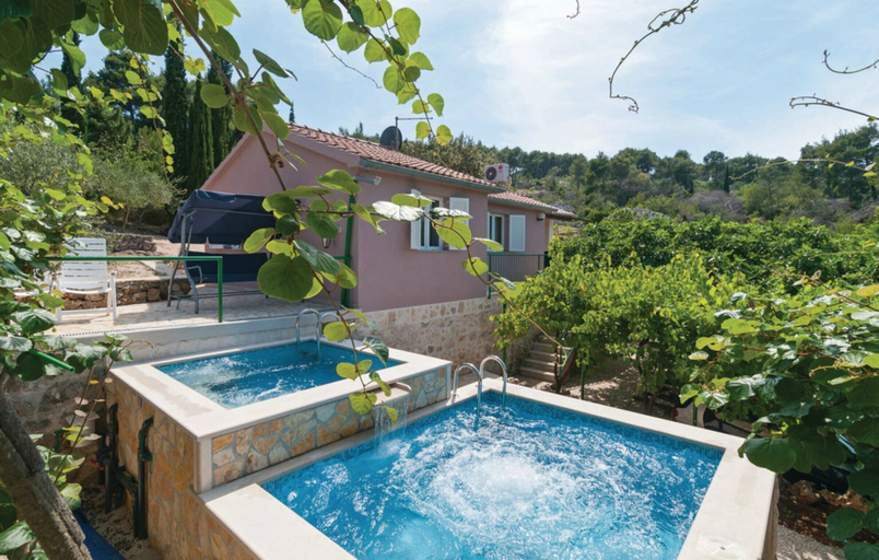 Sport & Beauty 4, Holiday Home Blossom -, Supetar
