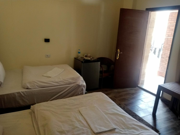 Bedroom 2, Golden Pyramids View Inn, Al-Ahram