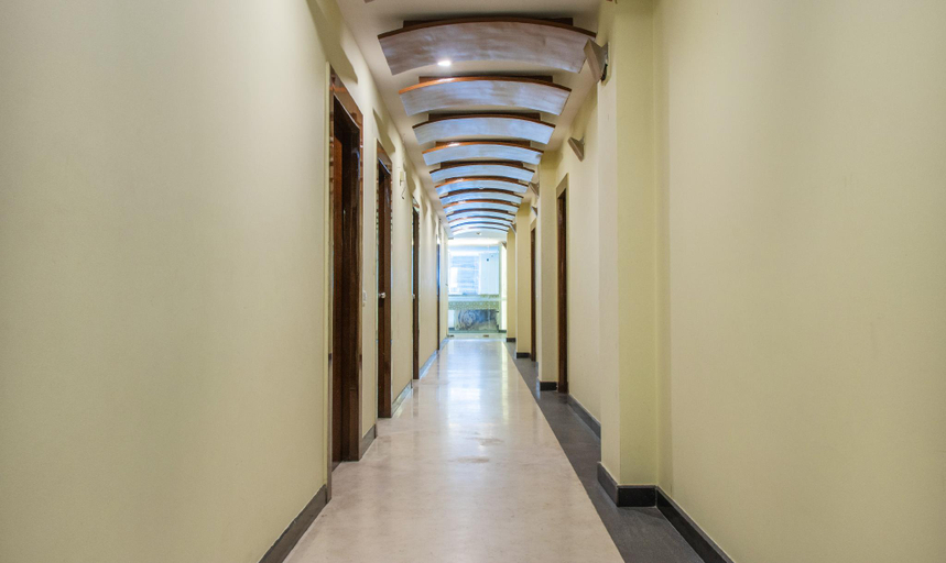 Public Area 2, Athasri Hotel Infantry Road, Bangalore