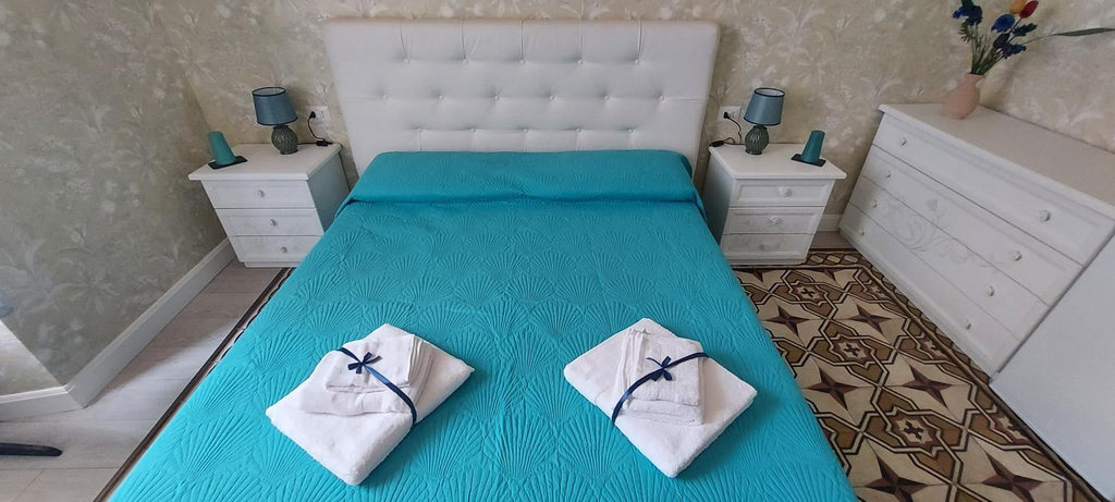 Others 2, Essential Guest Room, Cagliari