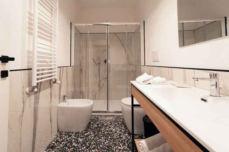 Bathroom 5, Naman Hotellerie Monti, Roma