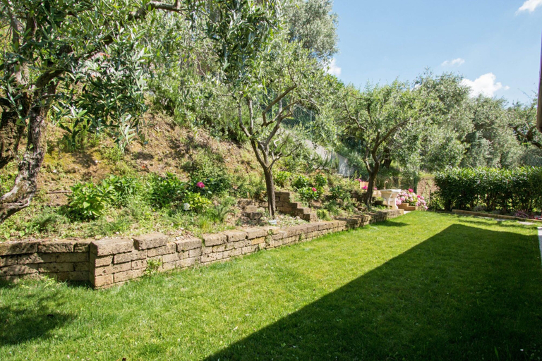 Others 5, Dulcamara con Piscina by Wonderful Italy, Brescia