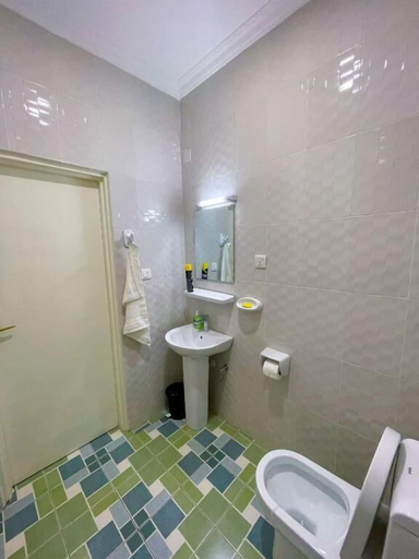 Bathroom 3, Rebero View Apartments, Kicukiro