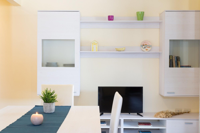 Room 4, Blue Sea - Villa Aquilone, Brindisi