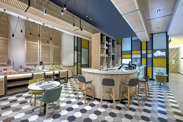 Food & Drinks 3, Al Khoory Urban Hotel, Dubai