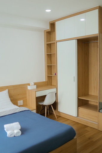 Bedroom 2, Home Away Ky Con, District 1
