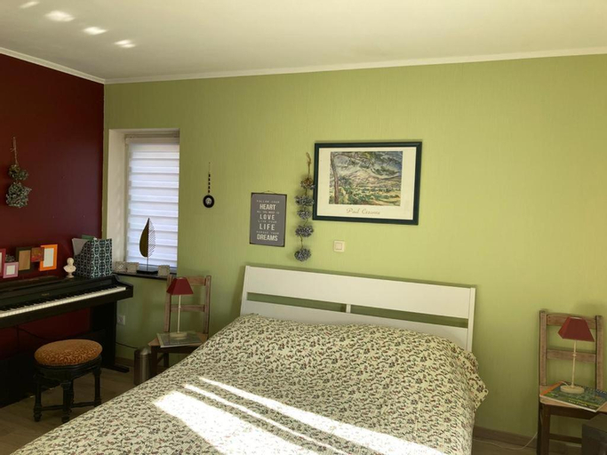 Bedroom 2, Vie Nature Rochefort, Namur