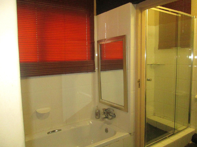Bathroom 5